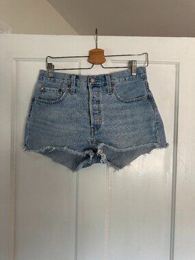 Levi's Womens 501 High-Rise Original ShortsDenim Shorts Size 28 100% COTTON